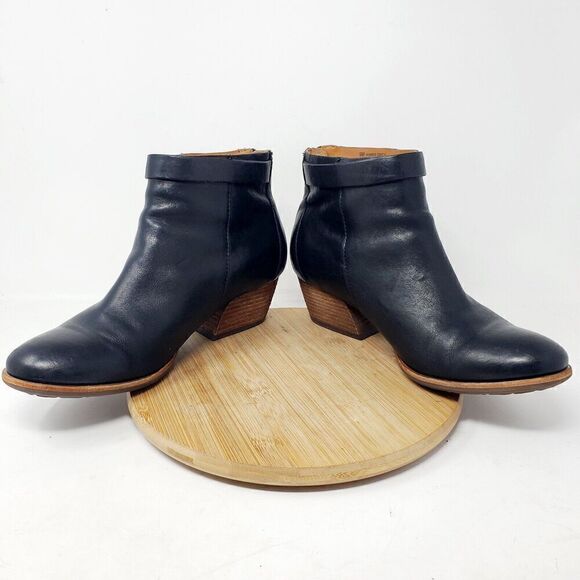 Kork Ease Ankle Boots Womens 9 Maddelena Black Leather Bootie Belted Buckle Moto - Picture 6 of 15